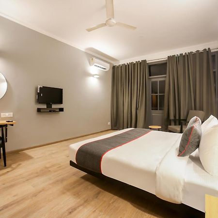 King Delhi Airport Hotel New Delhi Eksteriør billede