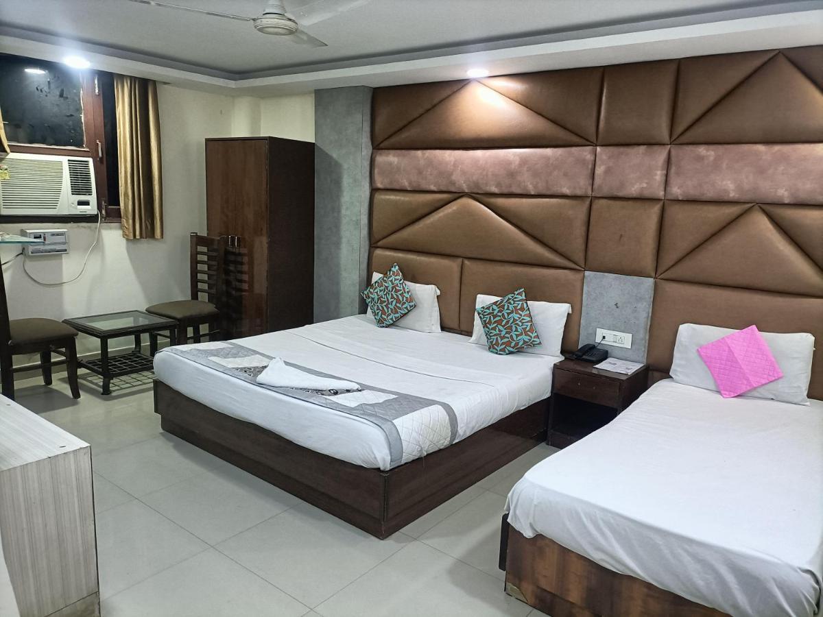 King Delhi Airport Hotel New Delhi Eksteriør billede